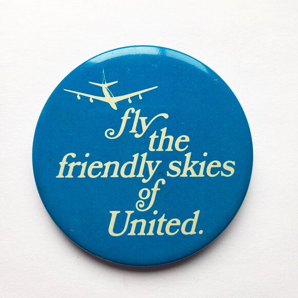 Fly The Skies Of United Pinback Button Pin - Picture 1 of 2